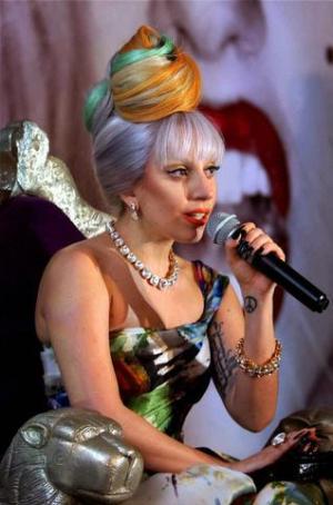 Lady Gaga 10-2011