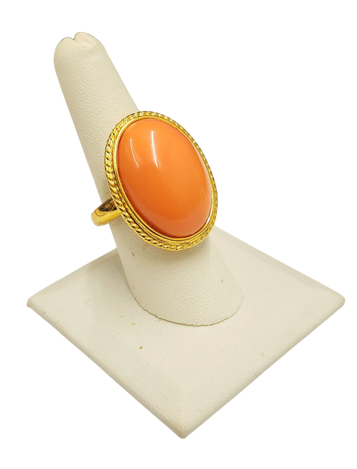 Coral Center Oval Ring