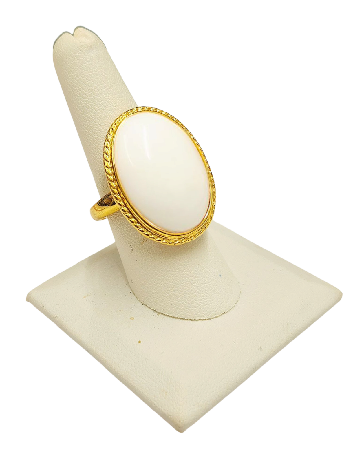 White Center Oval Ring