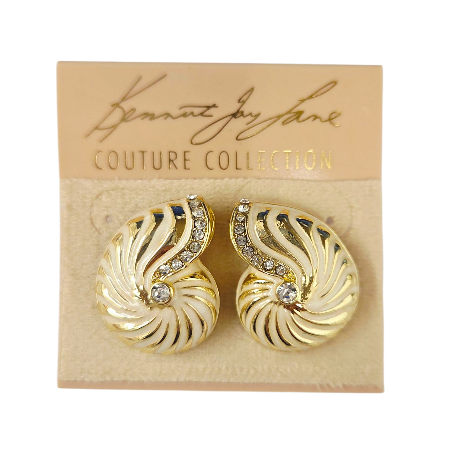 Ivory Shell Earring