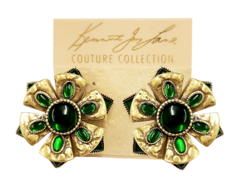 Light Antique Gold with Emerald Center Post Earring