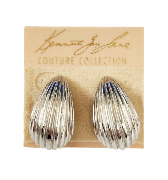 Polished Silver Ribbed Tapered Hoop Pierced Earring