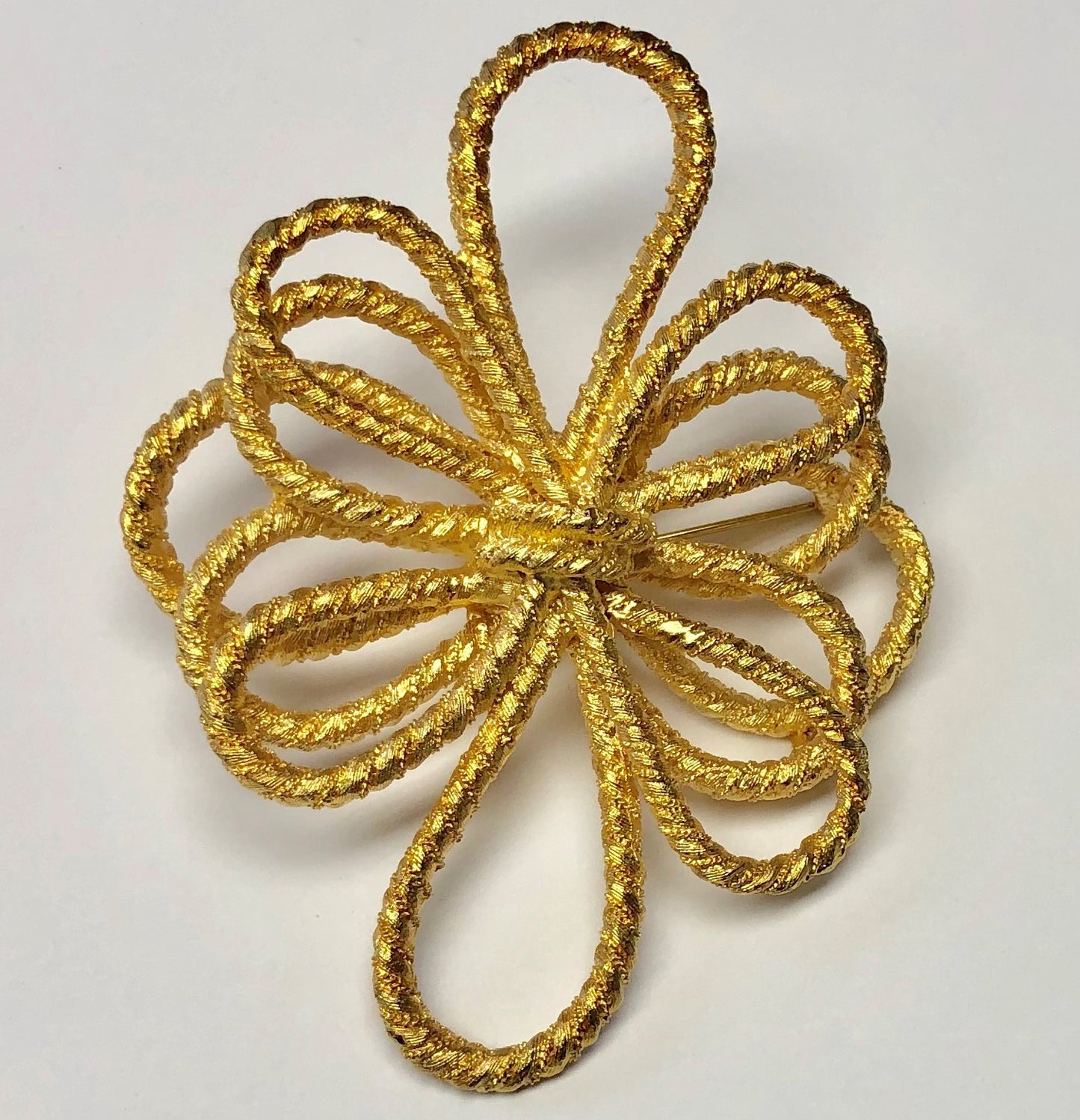 Gold Large Bow Pin