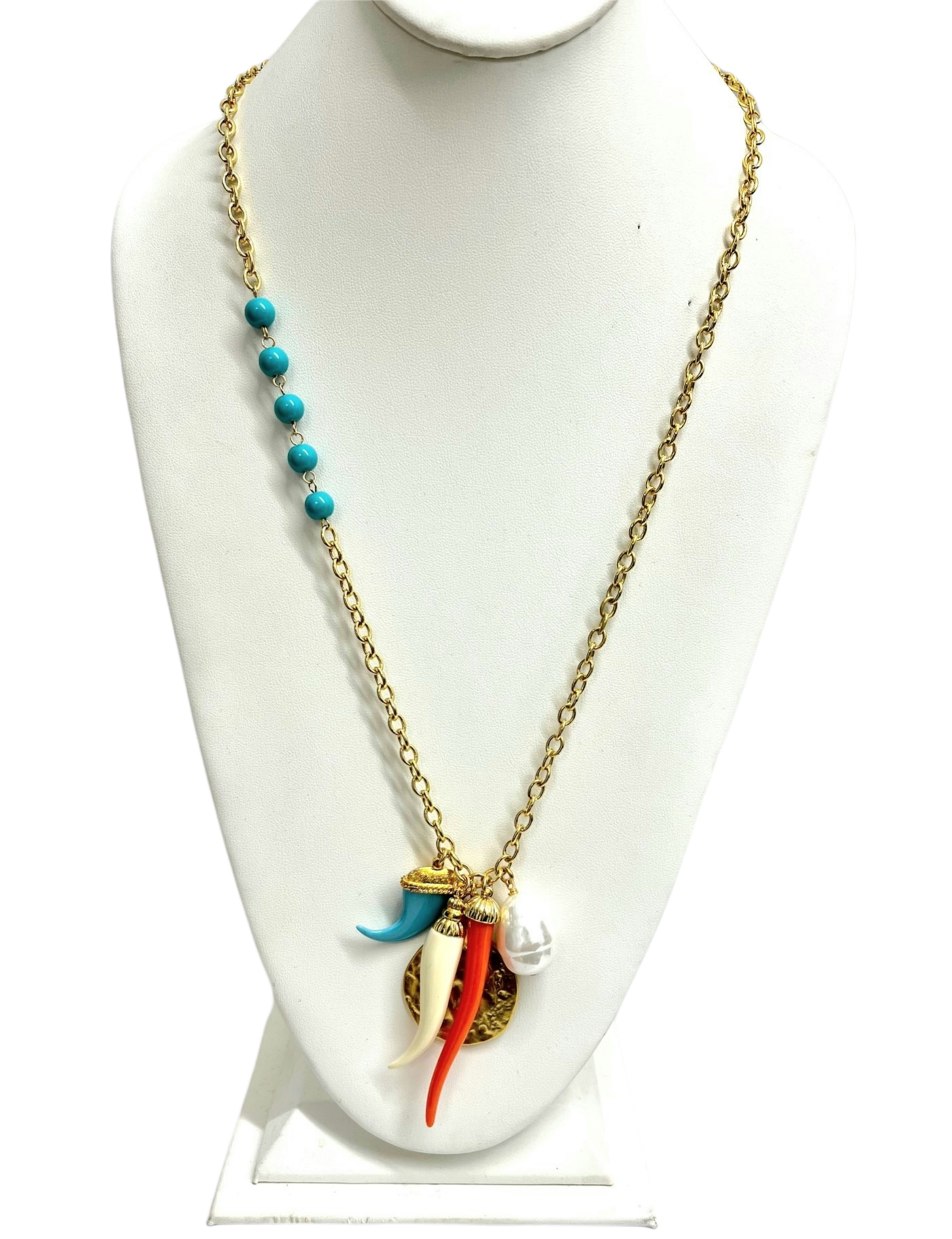 32" Turquoise Bead Pendant Necklace