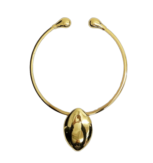 Gold with Oval Shape Pendant Collar Necklace