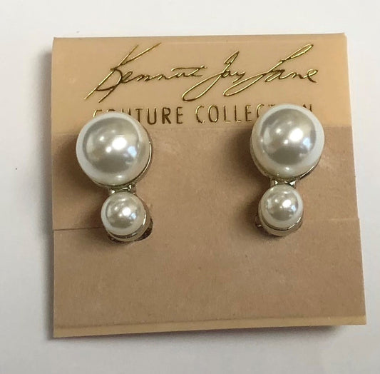 Rhodium White Pearl Top And White Pearl Bottom Clip Earring