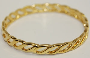 Polished Gold Twisted Link Bangle