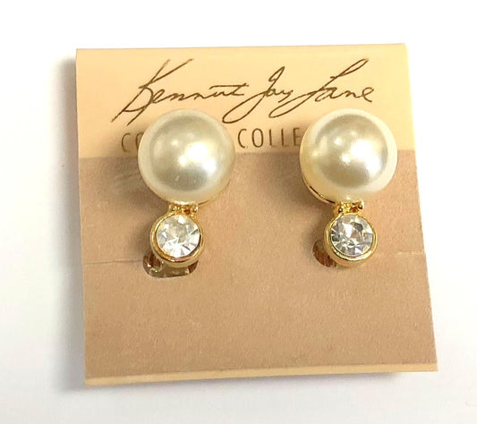 Gold With White Pearl Top And Crystal Bottom Clip Earring