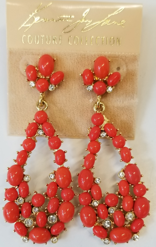 Coraline Cabochons Open Teardrop Pierced Earring