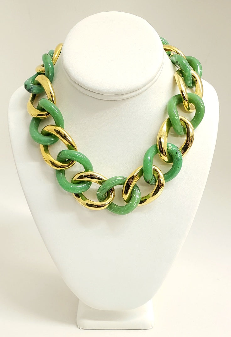 18" Polished Gold With Resin Jade Links Necklace
