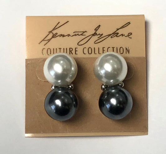 Silver with 14mm Light Cultura Top- Grey Bottom Pearl Pierced Ear