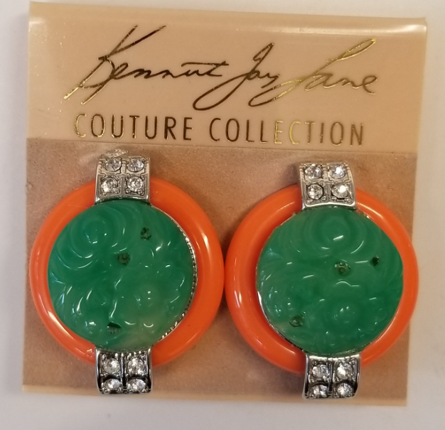 Coral Craved Jade Deco Clip Earring