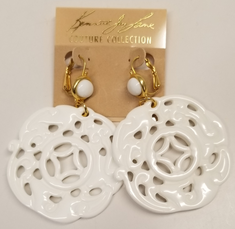 White Top-White Carved Drop Wire Earring