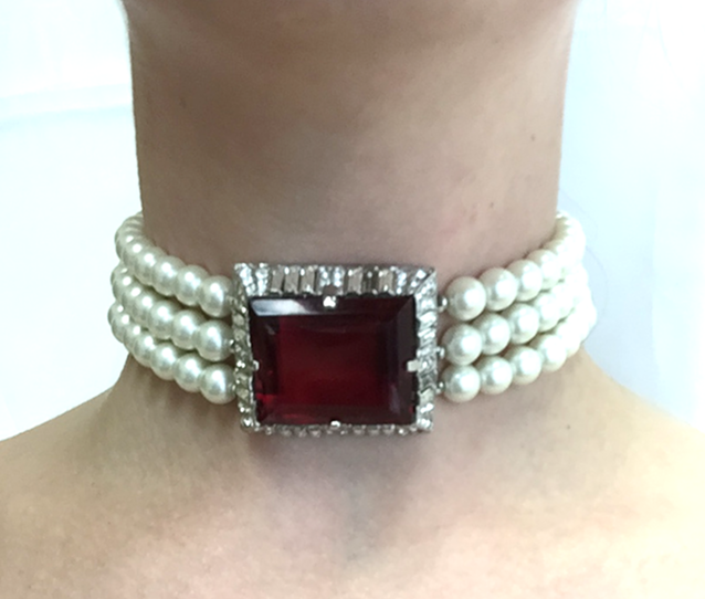 3 Row Pearl Choker With Ruby Center