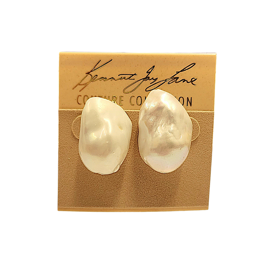 Baroque Pearl Earring