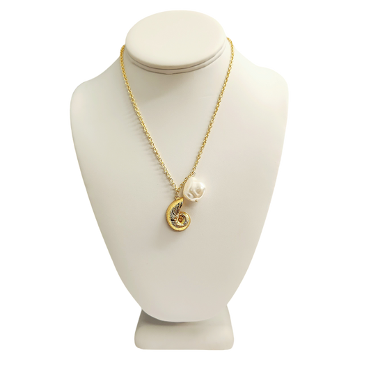 Gold Seashell with Baroque Pearl Pendant Necklace