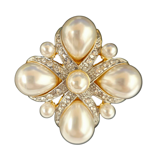 Pearl Cluster Pin