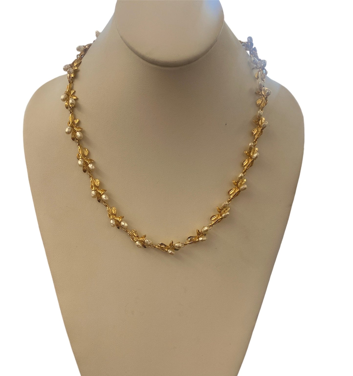 16" Satin Gold and Pearl Flowers 1 Strand "S" Hook Necklace