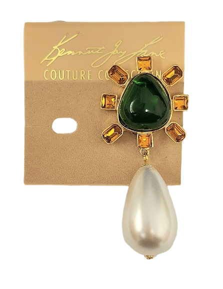 Gold-Topaz Side with Emerald Cabochon Center Pearl Drop Clip Earring