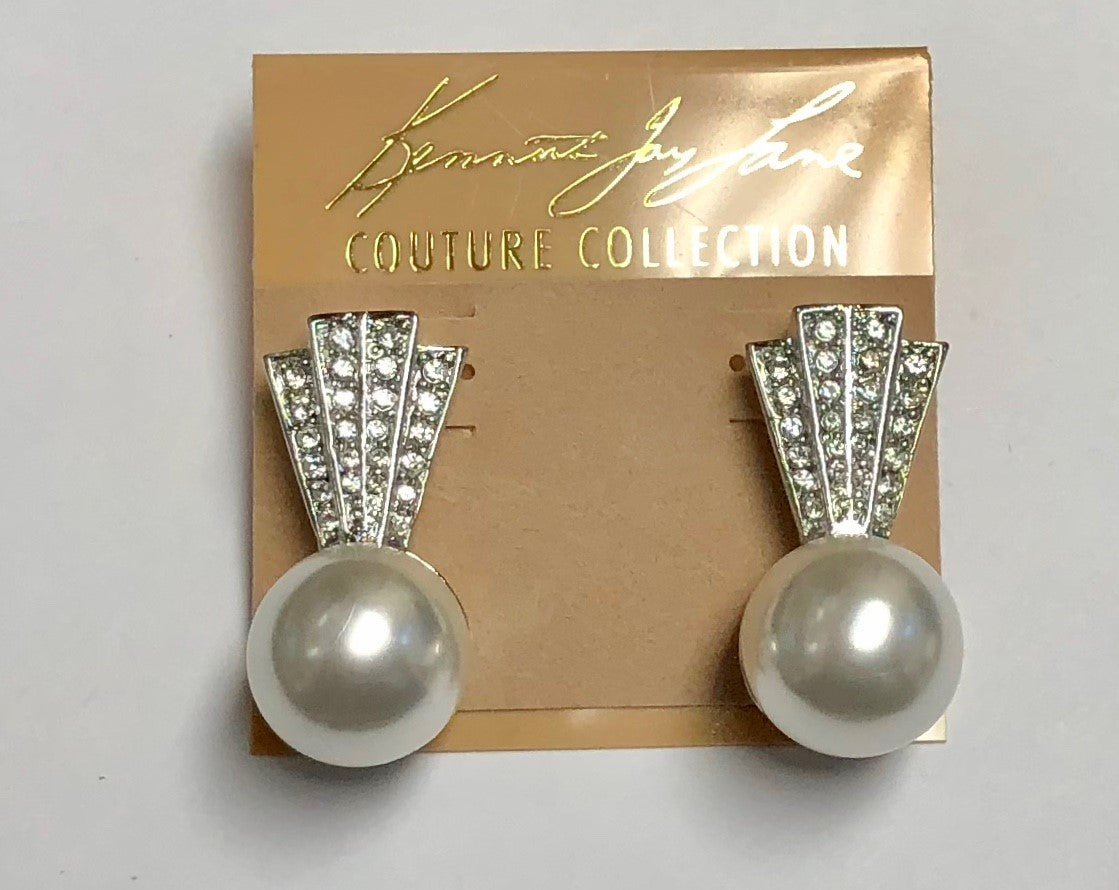 Rhodium Crystal Top And Pearl Bottom Pierced Earring