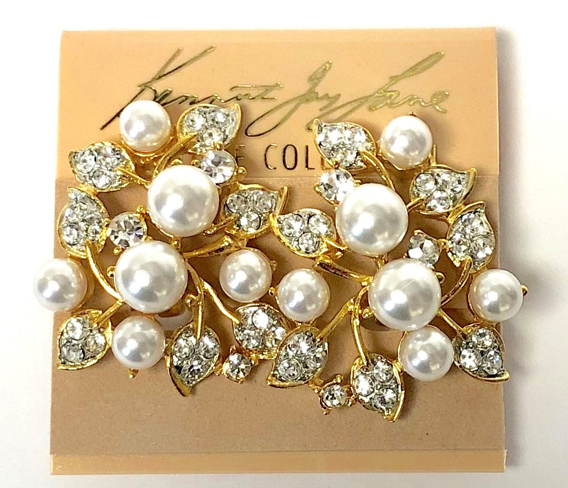 Gold Rhinestones And Pearl Vine Clip Earring