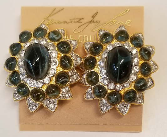 Saphire and crystal button clip earring