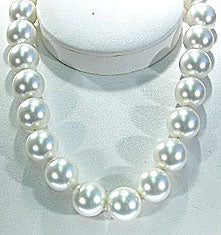 16" 16mm White Shell Pearl Pave Ball Clasp Necklace