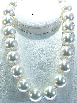 18" 20mm White Shell Pearl Silver and Crystal Clasp Necklace