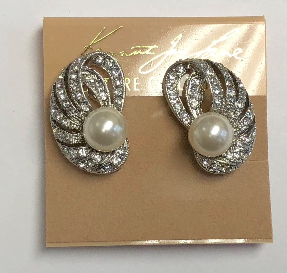 Rhodium Crystal And White Pearl Clip Earring