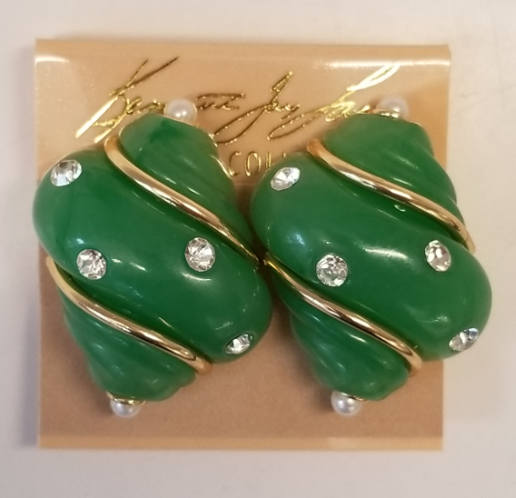 Jade and Crystal Shell Earring