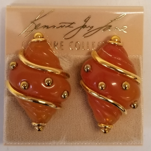 Small Amber Shell with Gold Dots Clip Earring