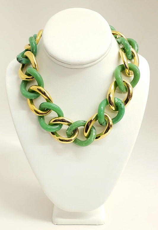 18" Polished Gold With Resin Jade Links Necklace