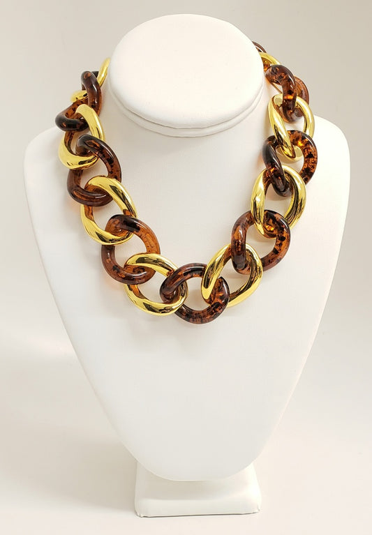 18" Polished Gold With Resin Tortoise Links Necklace