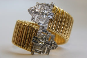Gold Stretch Rhodium-Rhinestones Deco Ends Bracelet