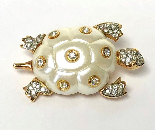 Pearl and Crystal Dots Turtle Pin