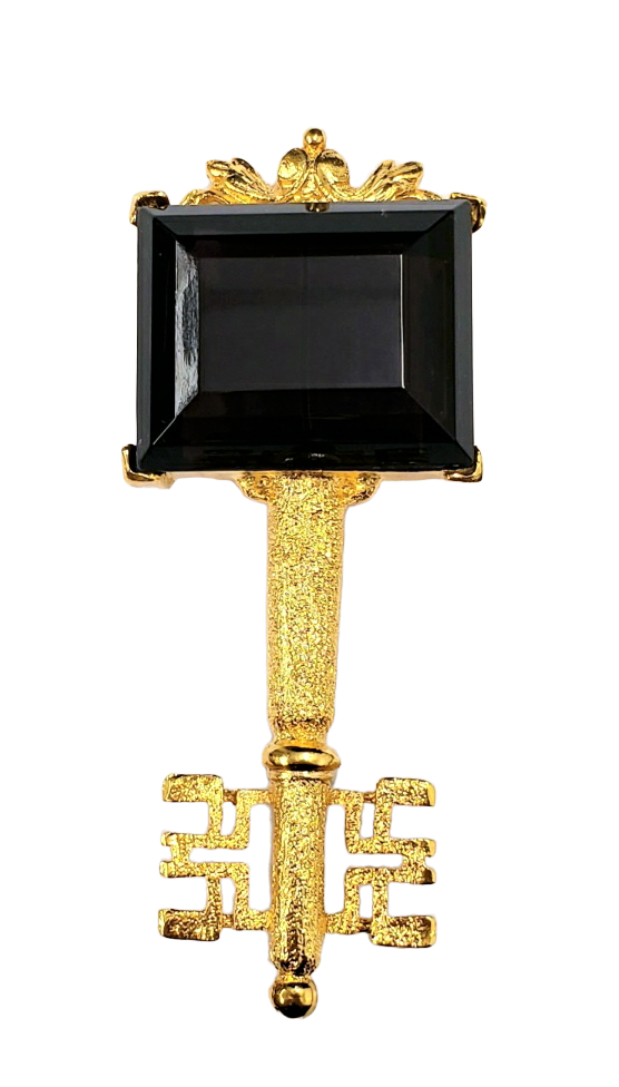 Amethyst Rectangle Stone Gold Key Pin