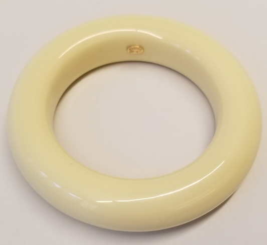 Ivory Resin Round Bangle Bracelet