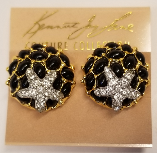 Black Cabochon Button Clip Earring With A Starfish