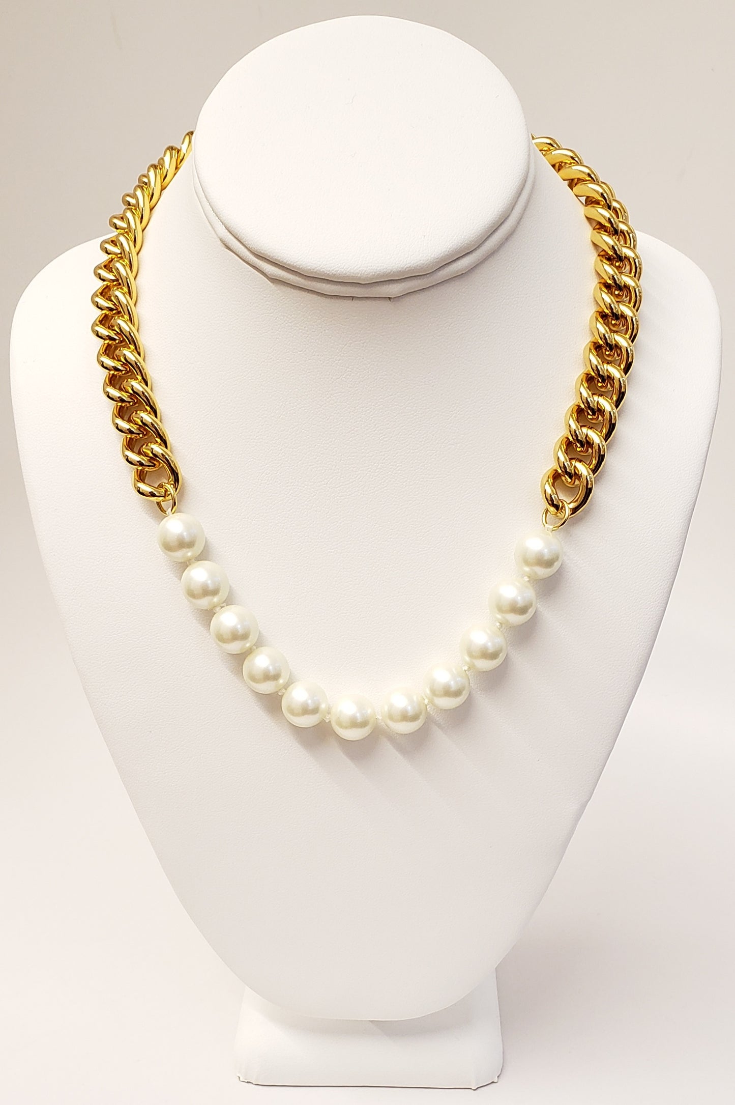 18" Gold Chain with 12mm White Pearls Necklace