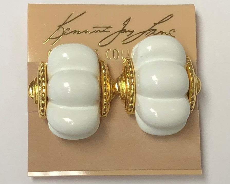 Gold White Shrimp Clip Earring