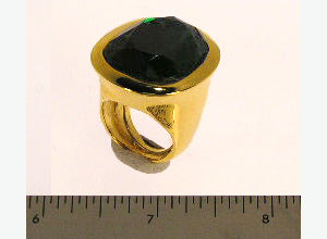 Polished Gold and Emerald Ring