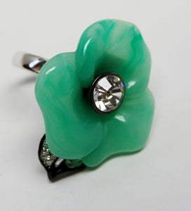Jade Resin Flower With Black Lined Leaves Ring