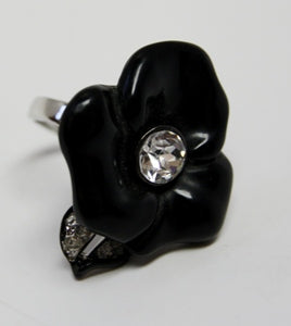 Black Resin Flower With Black Lined Leaves Ring