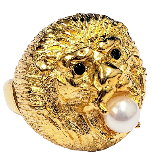 3-4"x3-4" Lion Head with Emerald Eyes and White Pearl Ball Adjustable Ring