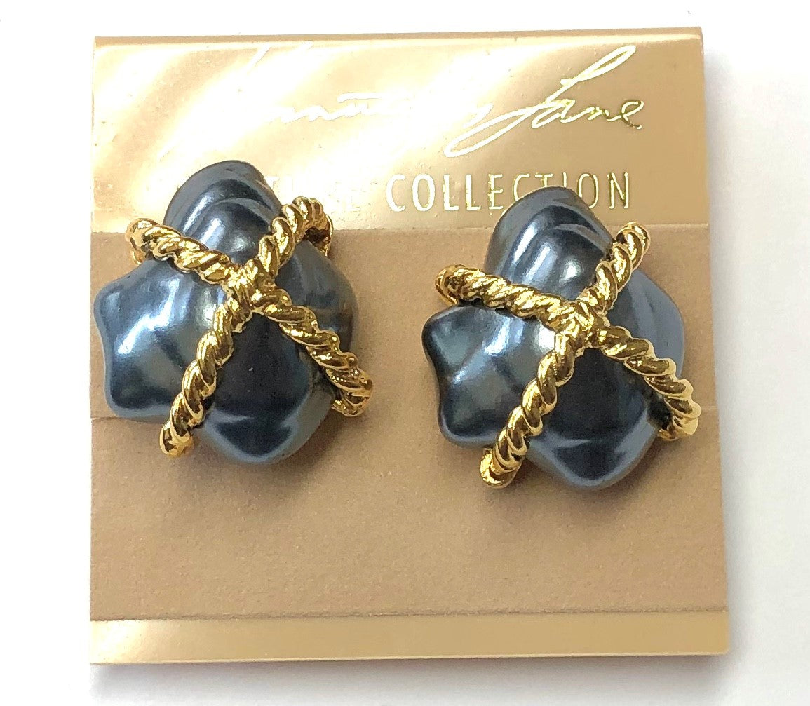 Gold Grey Pearl  "X" Clip Earring