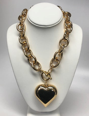 18" Gold Chain Heart Pendant Necklace