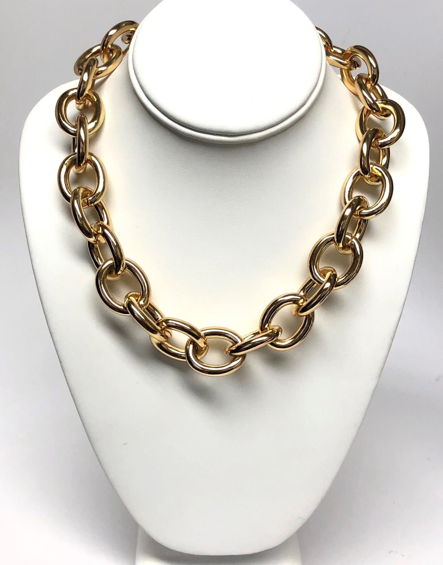 18" Gold Chain Necklace