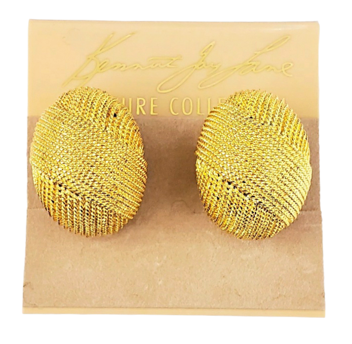 Textured Gold Lines Clip Earring