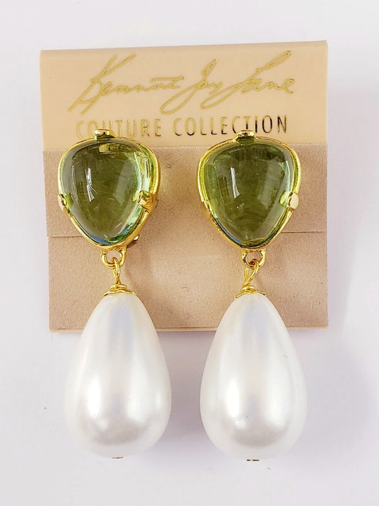 2" Gold Peridot Top with Pearl Drop Clip Earring