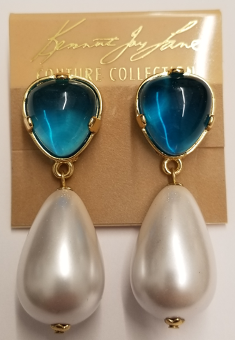 aqua top w- pearl drop pierced earring